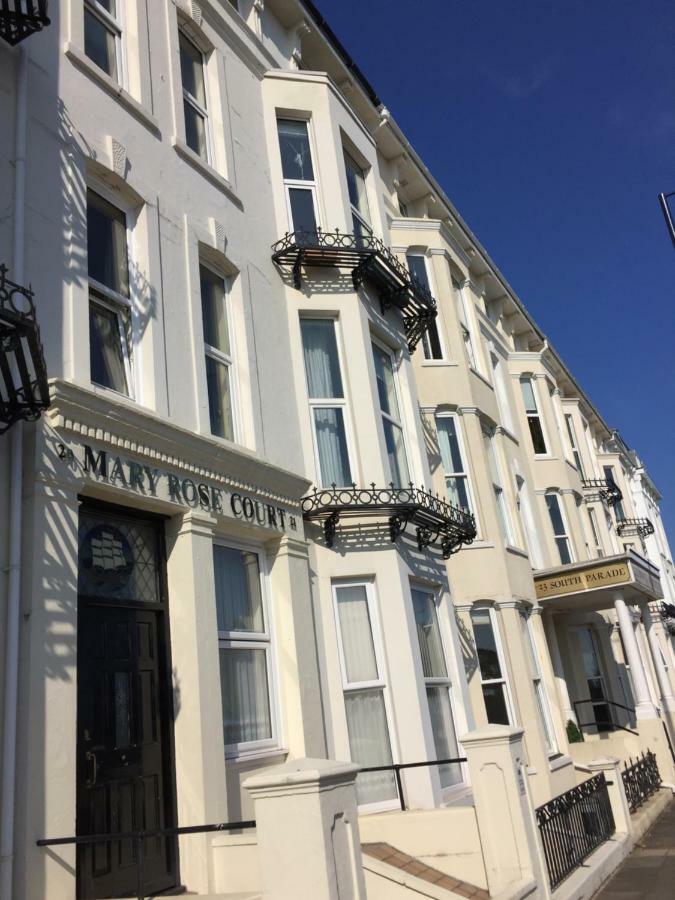 Modern One Bedroom Apartment Near The Seafront Portsmouth Exterior foto
