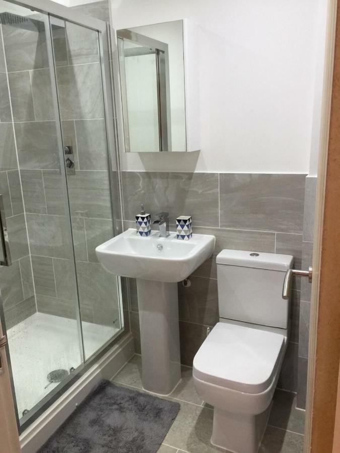 Modern One Bedroom Apartment Near The Seafront Portsmouth Exterior foto
