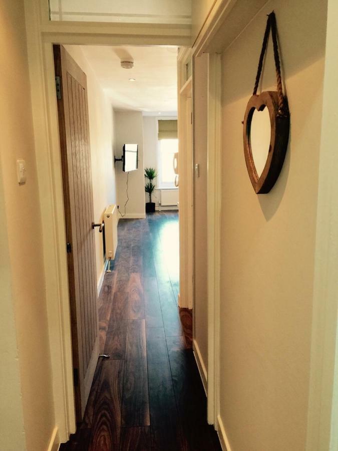 Modern One Bedroom Apartment Near The Seafront Portsmouth Exterior foto