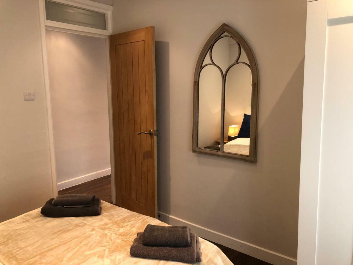 Modern One Bedroom Apartment Near The Seafront Portsmouth Exterior foto
